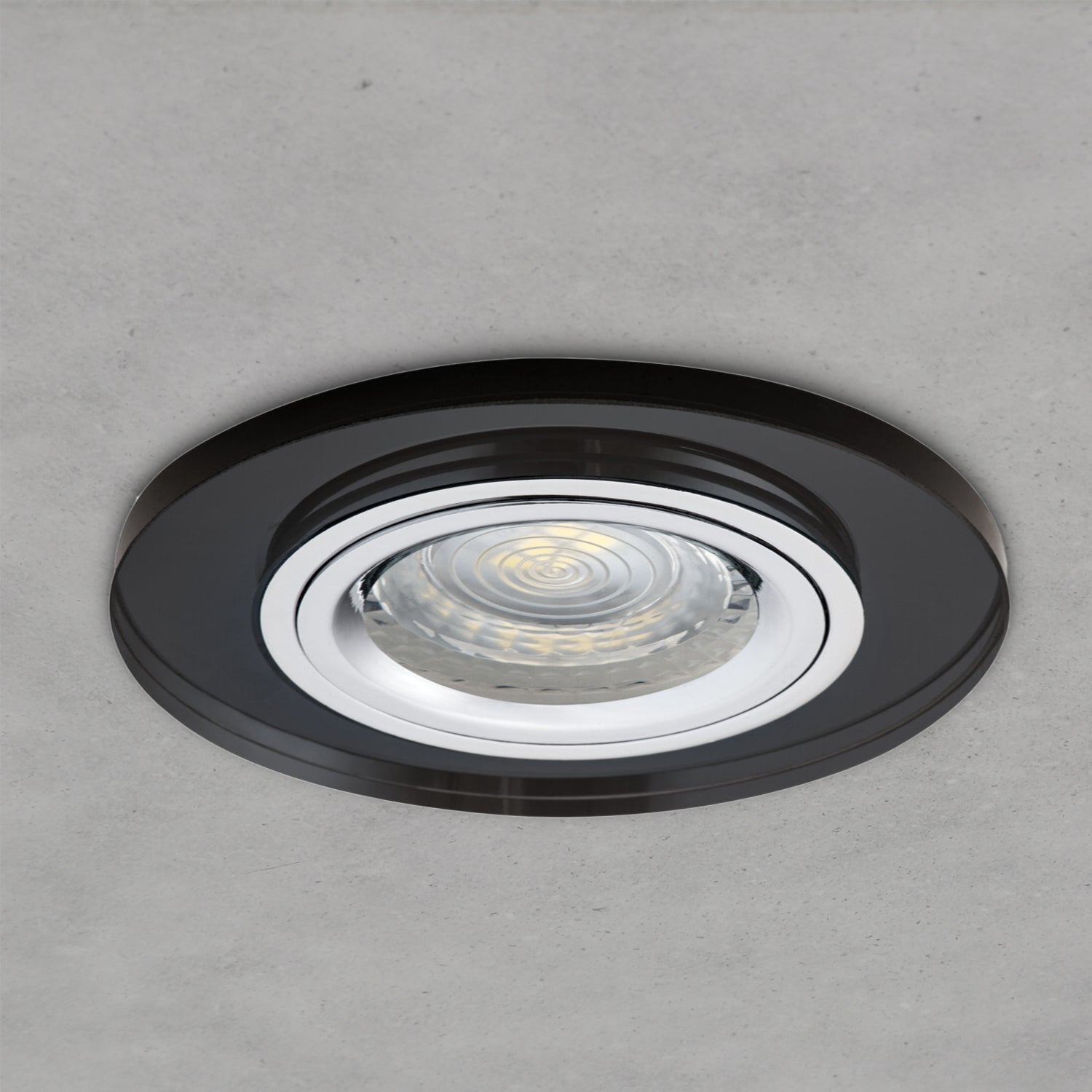 AMSlight Einbaustrahler CRK – Quadratisch, Klare Linse, GU10 Fassung, Schwarz/chrom AMSlight Einbaustrahler CRK – Quadratisch, Klare Linse, GU10 Fassung, Schwarz/chrom