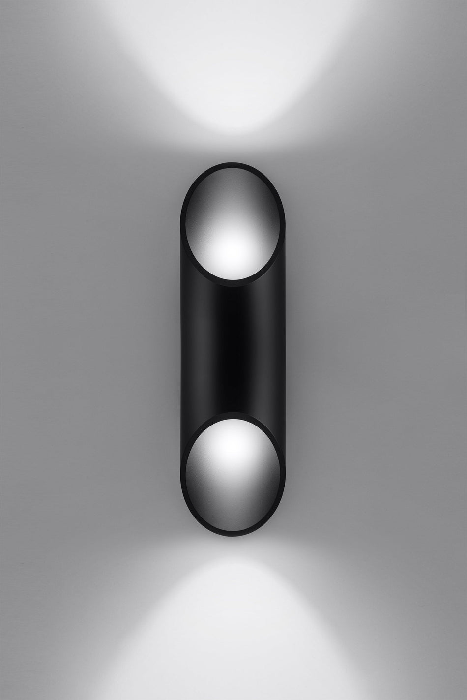 Applique murale en aluminium 2 ampoules -30 ronde noire 20cm x Ø10cm x 12cm G9 IP20 230V