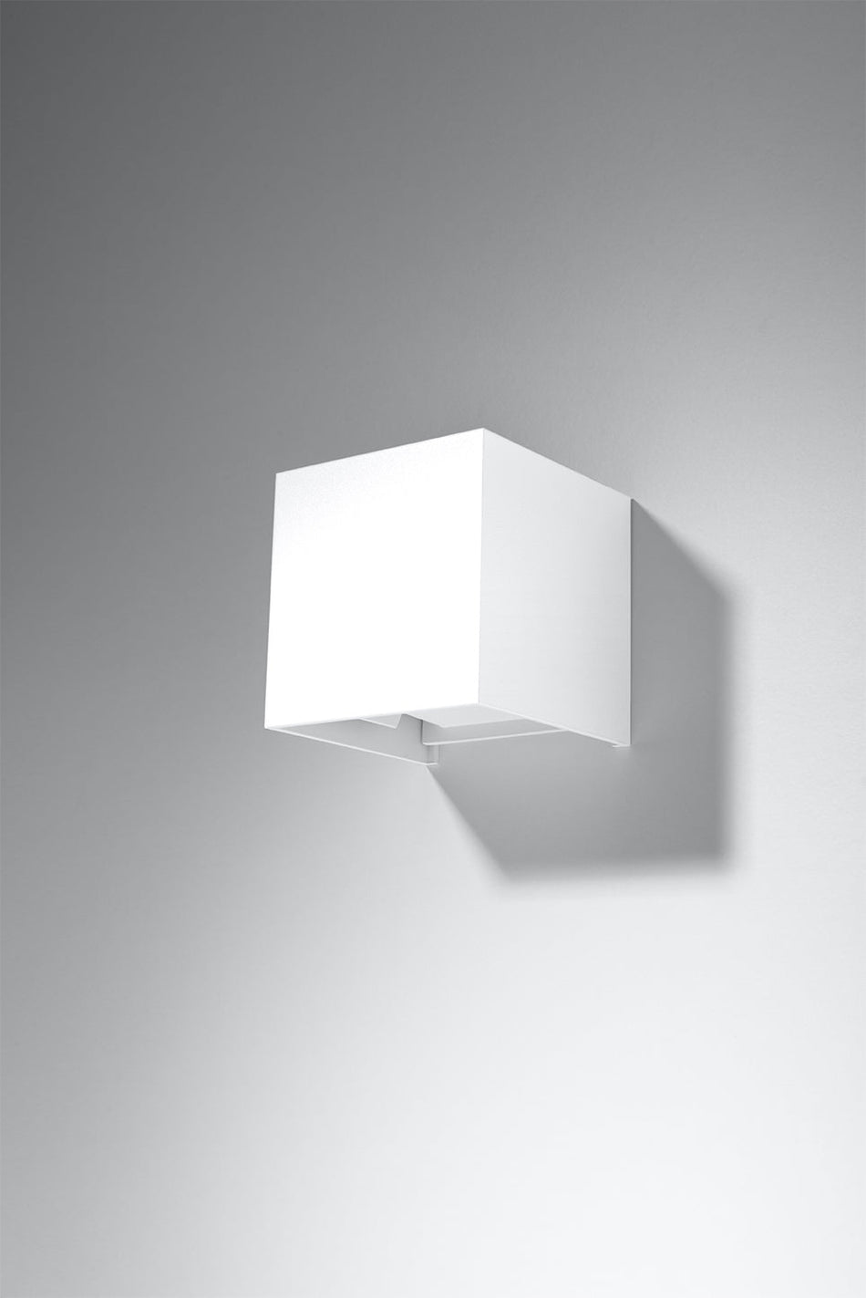 Wandleuchte weiß warmweiß aus Aluminium 6W IP54 230V