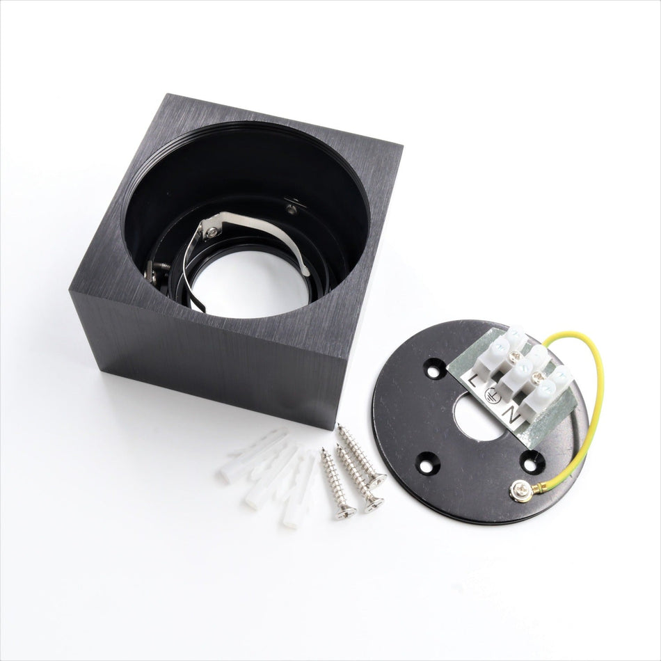 Aufbaustrahler aus Aluminium MILANO SMALL (Eckig - Schwarz) + LED Modul 5W Warmweiß IP20 230V (G)