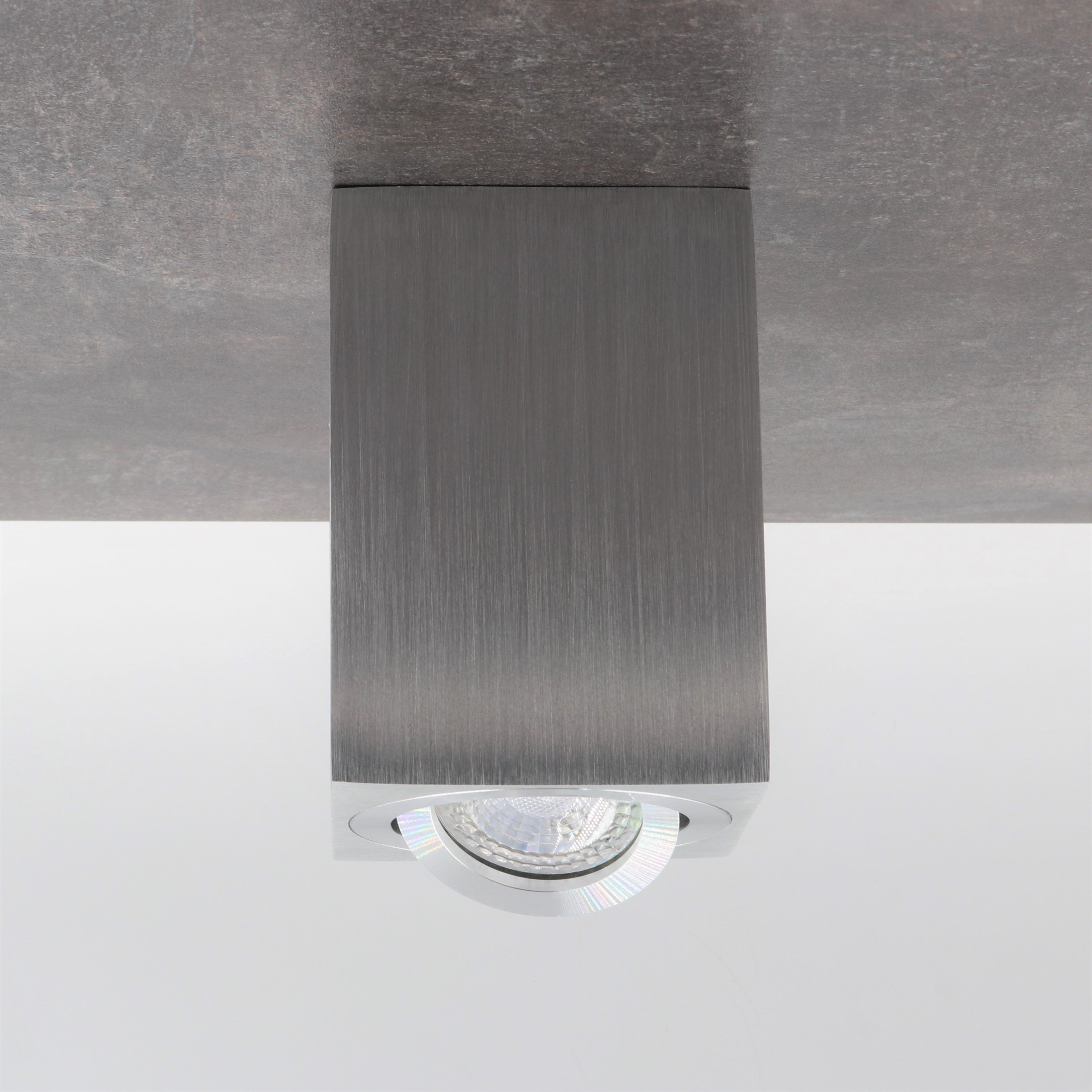 Spot en saillie en aluminium MILANO-Q LONG carré 115mm x 80mm IP20 GU10 230V