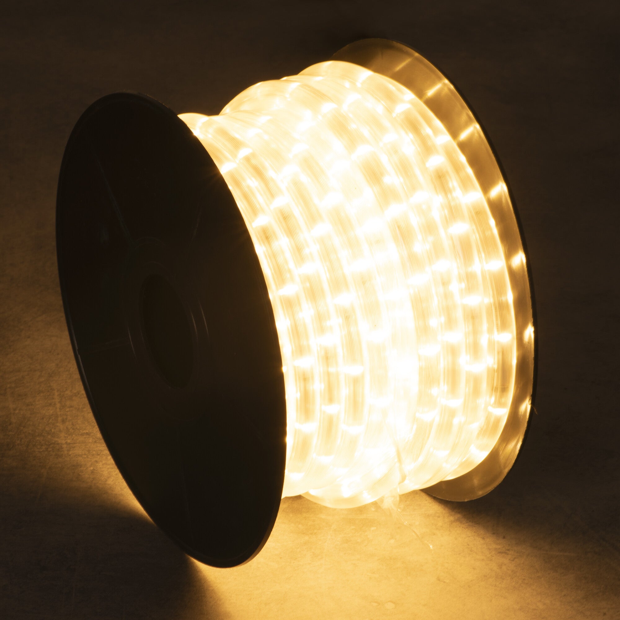 LED Lichtschlauch IP65 – 15/30/50 m, warmweiß, neutralweiß, kaltweiß, RGB, UV-beständig - GIVRO