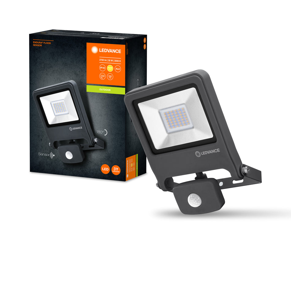 LED floodlight 30W – 2700lm, 3000K/4000K, IP44, grey, with motion detector, LEDVANCE Floodlight Endura