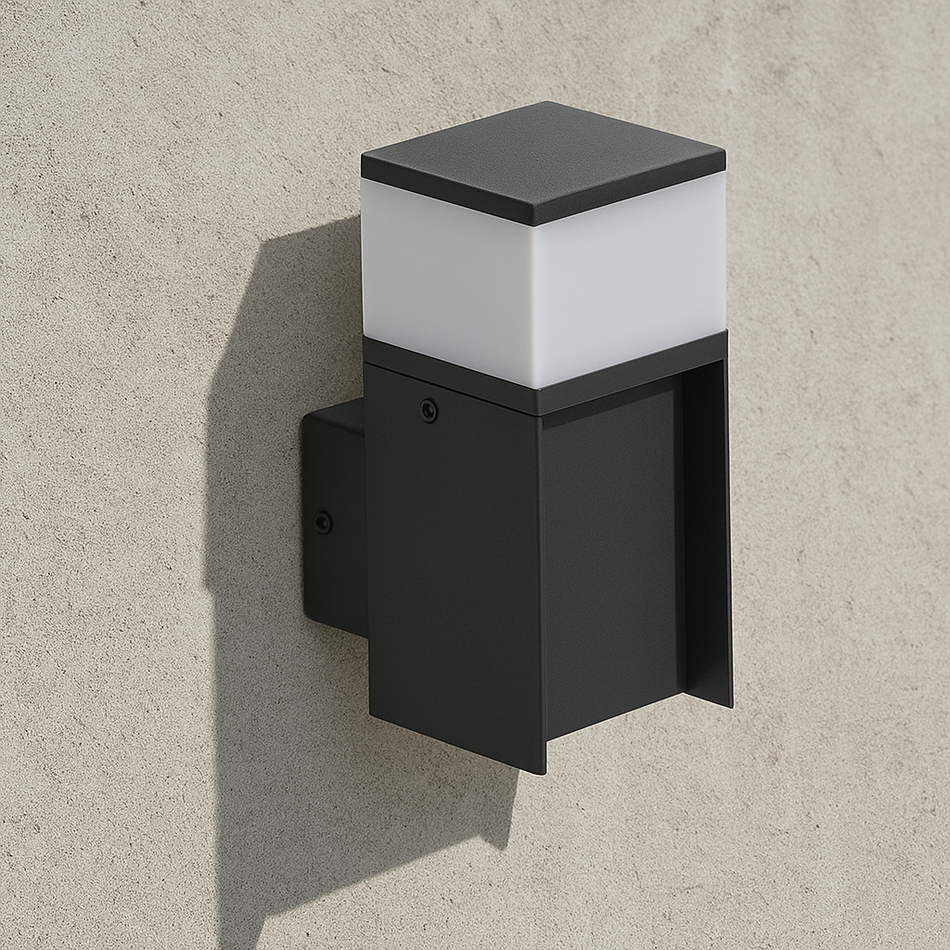 LED Außenwandleuchte IP44 mit G9-Fassung & Schuko-Steckdose – 230V, Schwarz