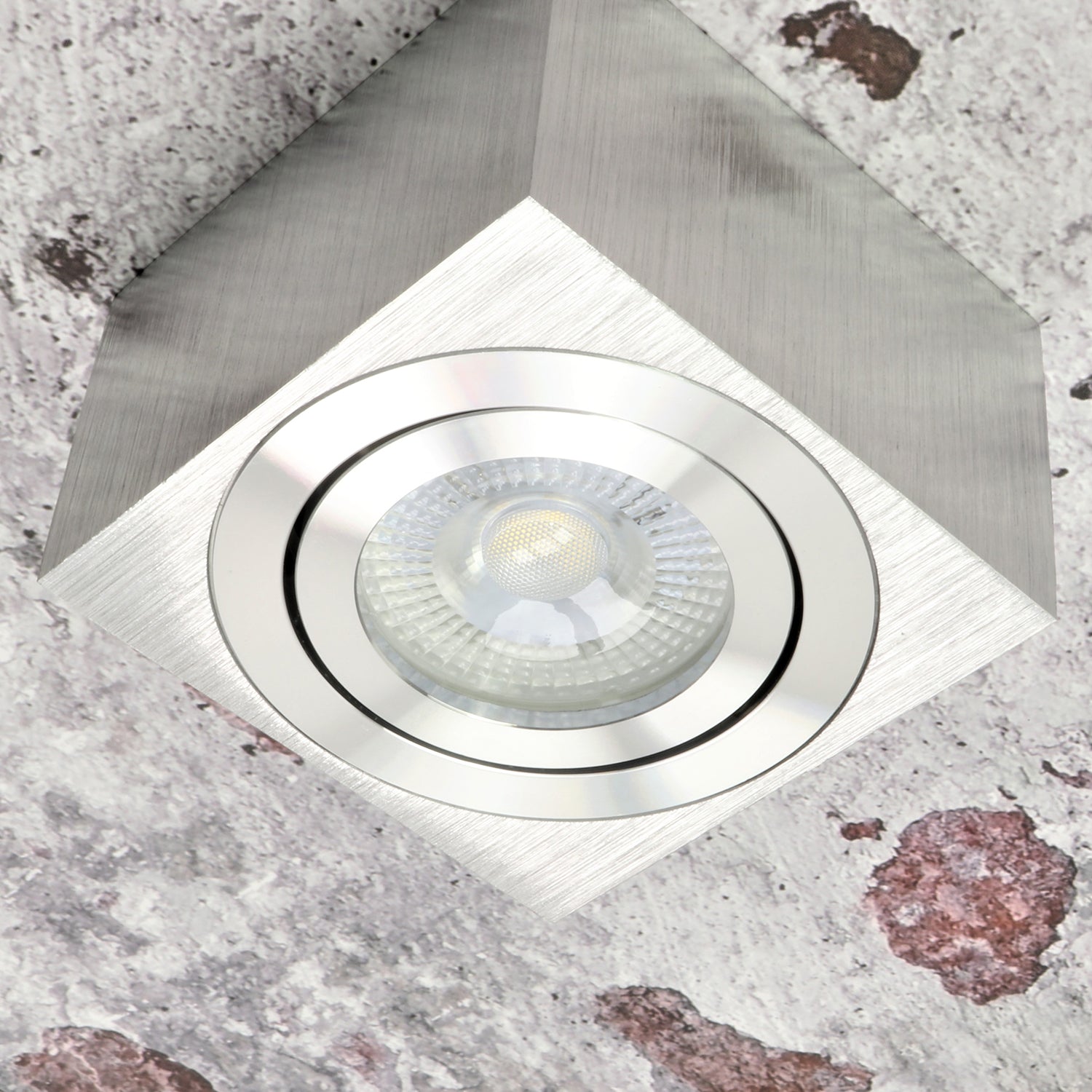 Spot en saillie en aluminium MILANO SMALL (carré - argent) + module LED 5W ou 7W extra-plat IP20 230V (F) 