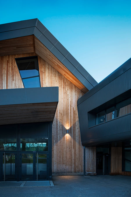 SLV THEO PRO L Anwendungsfoto Außenfassade