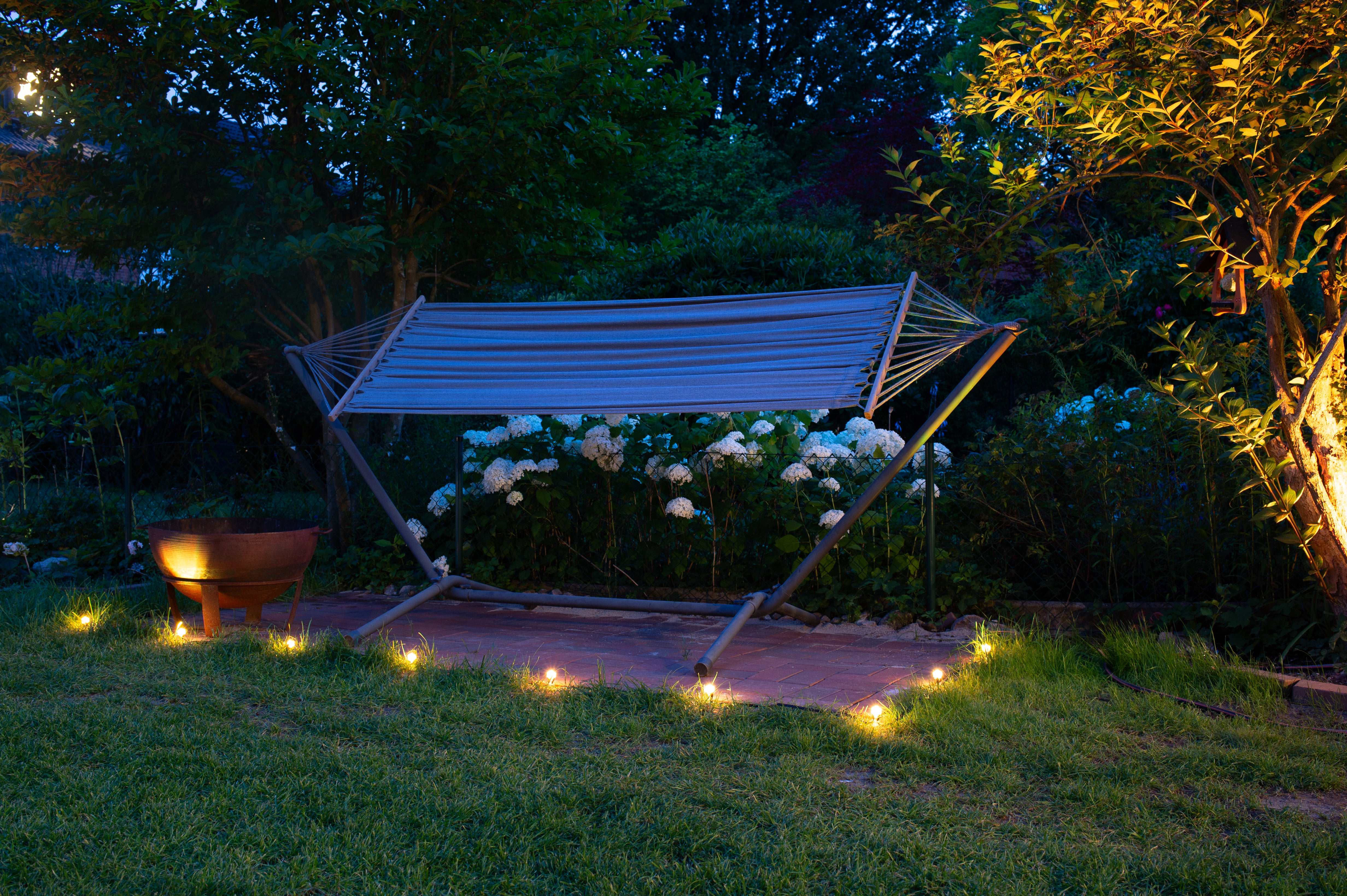 Dekorative LED-Bodenleuchten für den Außenbereich 6W – Warmweiß 3000K, ENDURA GARDEN 9 Dot, LEDVANCE