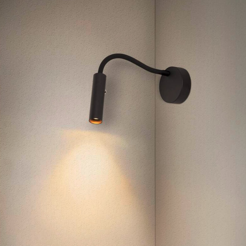 Karpo Goose wall light black 58W 3000K 40°