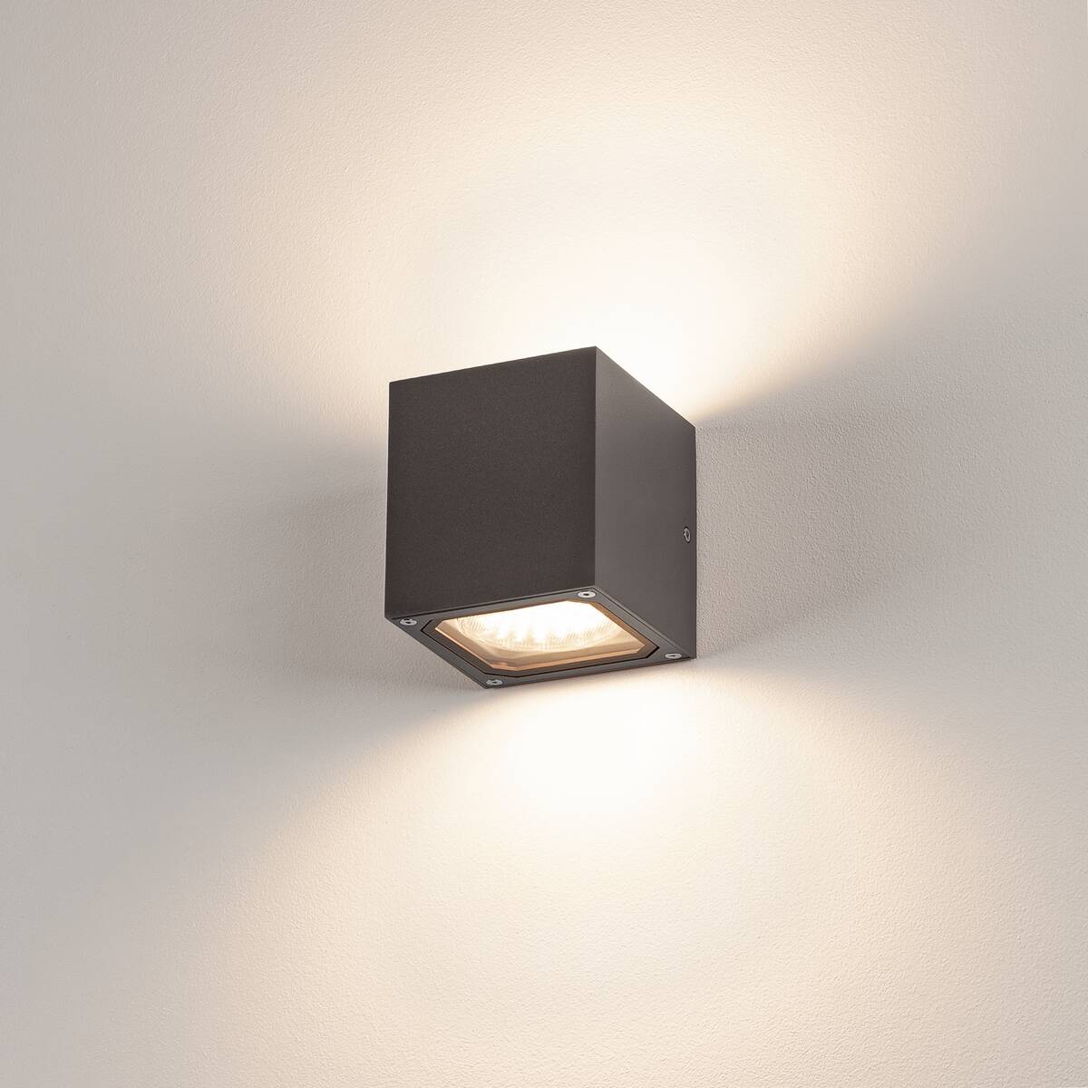 SLV SITRA CUBE Außenwandleuchte Anthrazit – Lichtwirkung