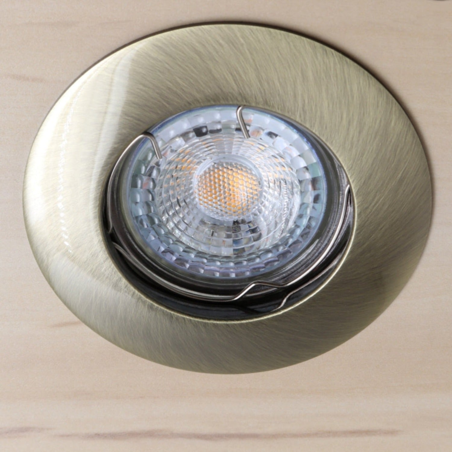 Einbaustrahler LUTO aus Aluminium Rund Ø85mm IP20 GU5,3 GU10 12V 230V